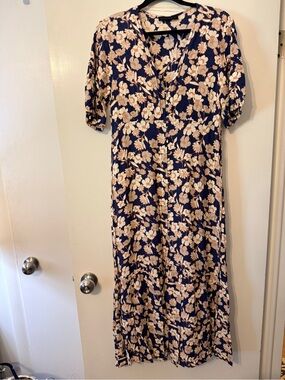 Sanctuary Navy Maxi Dress with Cream Floral Print